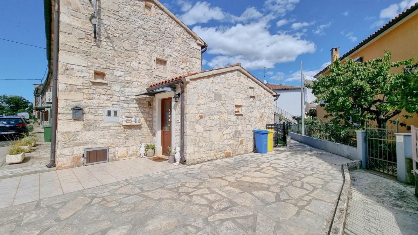 Ariana Villa Novigrad  Exterior photo